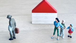 祖母が孫夫婦に建物を無償で貸したはずが…使用貸借終了と明渡請求が認められた裁判例 1 明渡請求