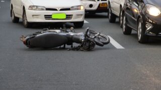 車とバイクの事故でバイクが悪いと言われたら?過失割合の基本と反論ポイント 1 12002262 motorcycle accident